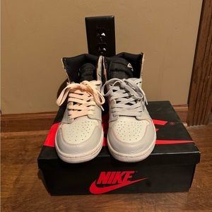Size 9.5 Jordan 1 high